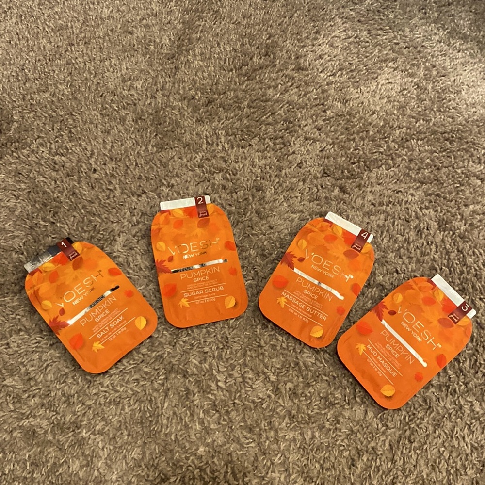 Voesh New York Deluxe Pedicure Pumpkin Spice